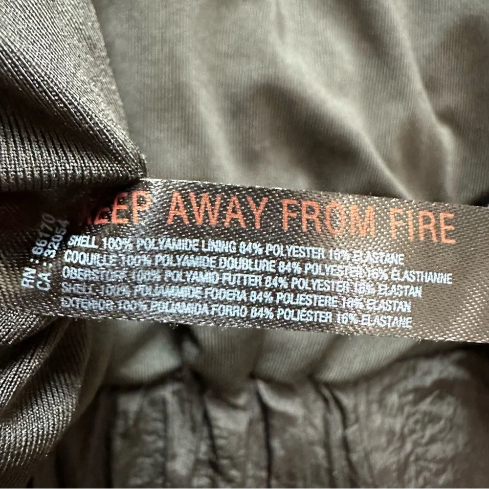 Free People Movement The Way Home High Waisted Lined Athletic Shorts in Black M - Picture 8 of 11